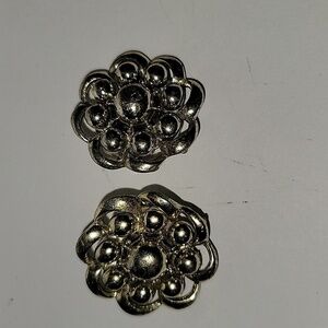 Vintage Gold tone clip on earrings